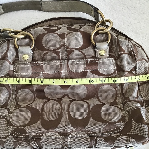 Vintage Authentic Coach large bag. - Picture 5 of 16